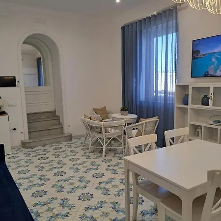 Tre Re Matima شقة *