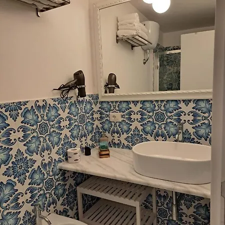 Tre Re Matima * كابري